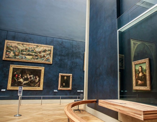 The Louvre from 6 Virtual Tours of the World | E! News